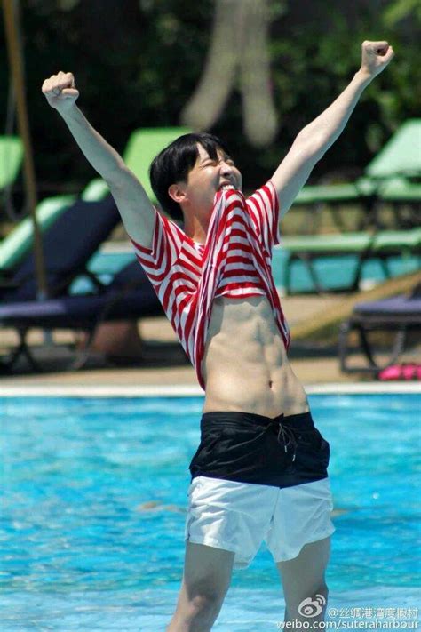 BTS: 7 fotos de BTS sin camisa que debes usar como。